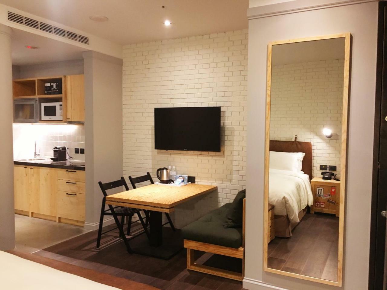 Just Sleep - Sanchong Otel Taipei Dış mekan fotoğraf